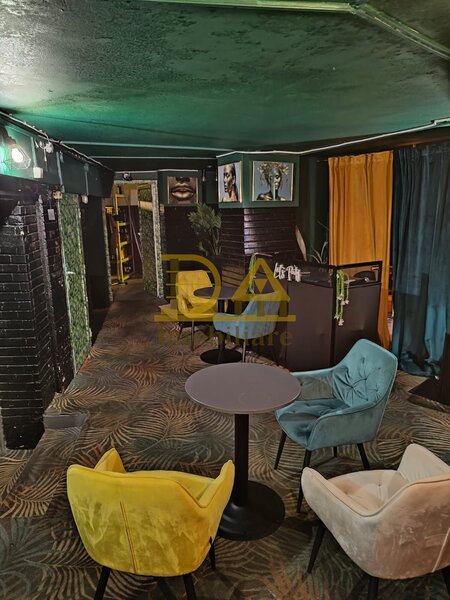 Buzesti spatiu comercial de inchiriat  (pretabil si Horeca)